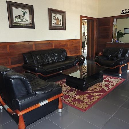 New Dodoma Hotel Eksteriør bilde
