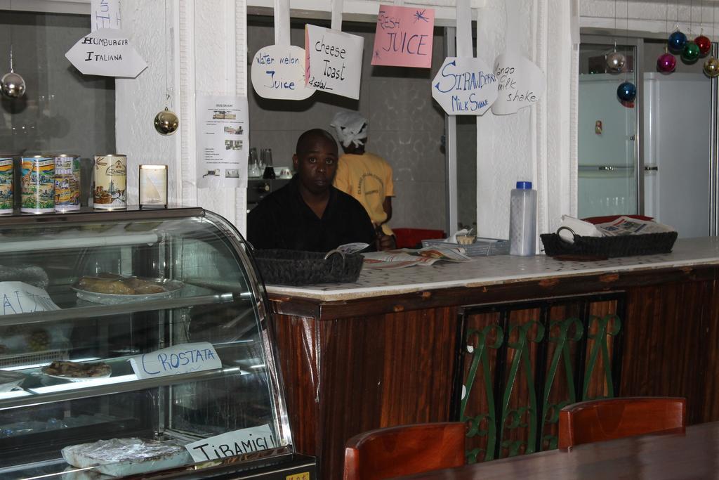New Dodoma Hotel Eksteriør bilde